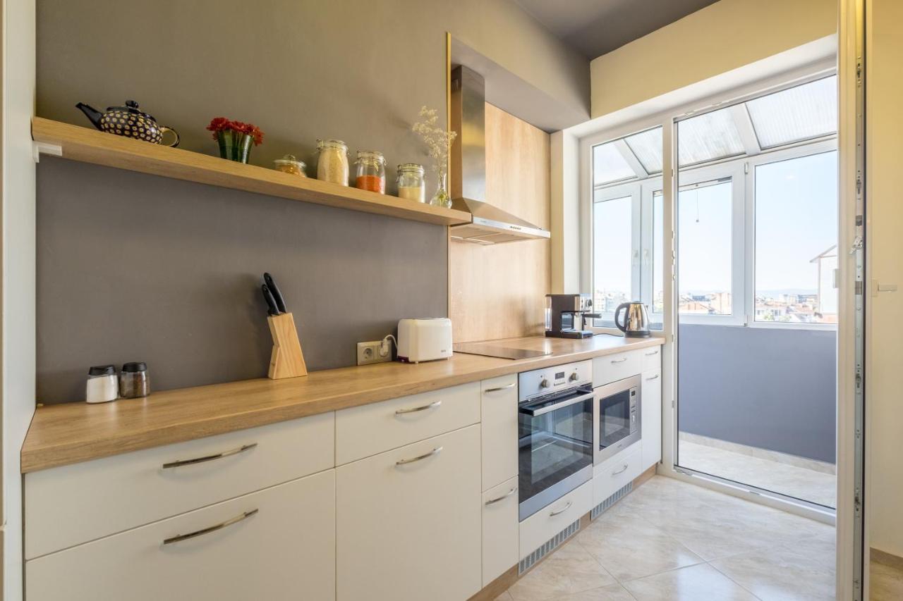 Artistic & Spacious 2Bd Central Apt By Flat Mаnager 索菲亞 外观 照片