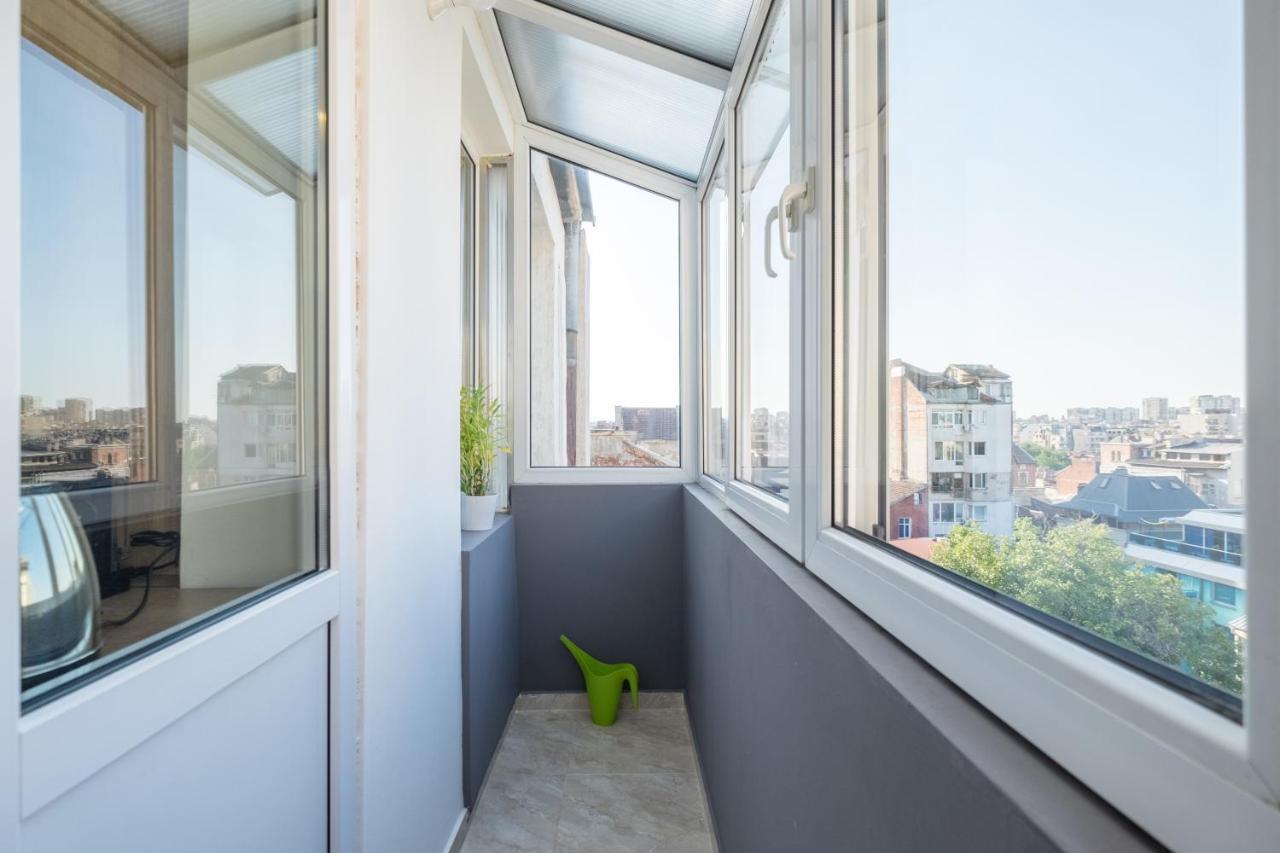 Artistic & Spacious 2Bd Central Apt By Flat Mаnager 索菲亞 外观 照片